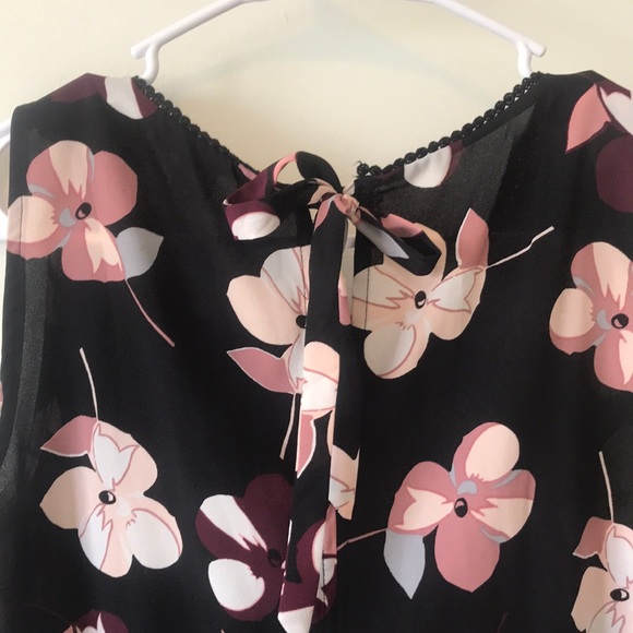 BLACK BLOUSE WITH PINK & PURPLE FLOWERS - Picture 3 of 4
